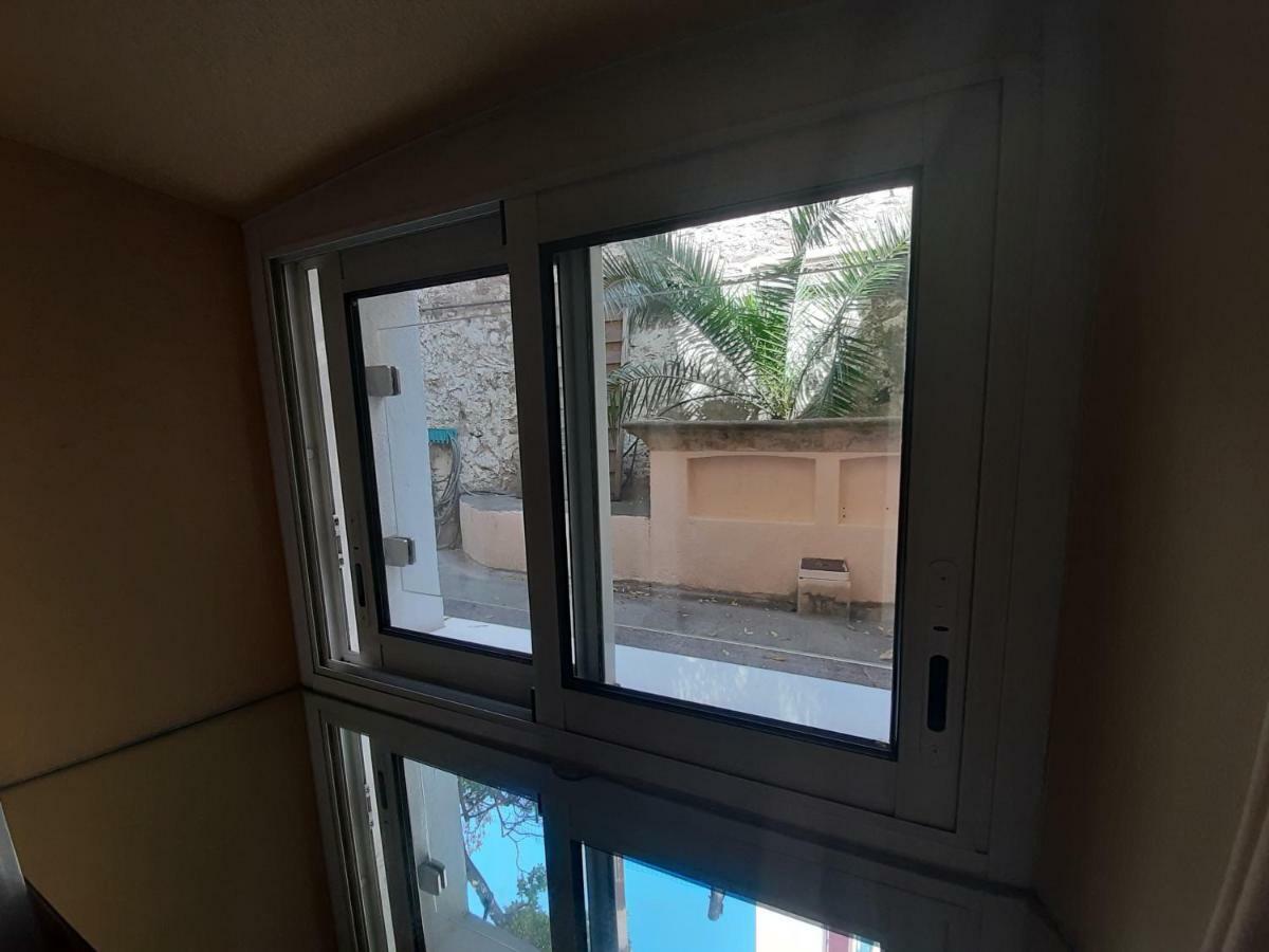 Hotel L'Olivier - Piscine & Parking Cannes Ngoại thất bức ảnh