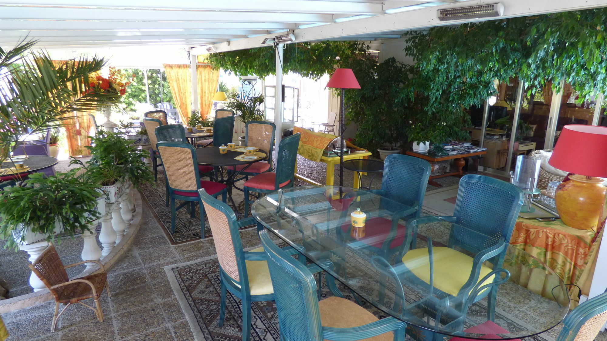 Hotel L'Olivier - Piscine & Parking Cannes Ngoại thất bức ảnh